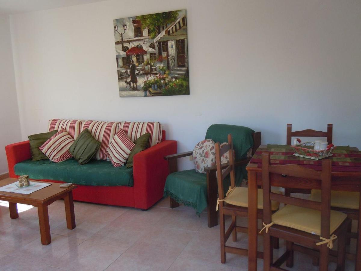 Family Apartment 1 Bedroom With Pool View - Oasis Duna Resort Corralejo Exteriör bild